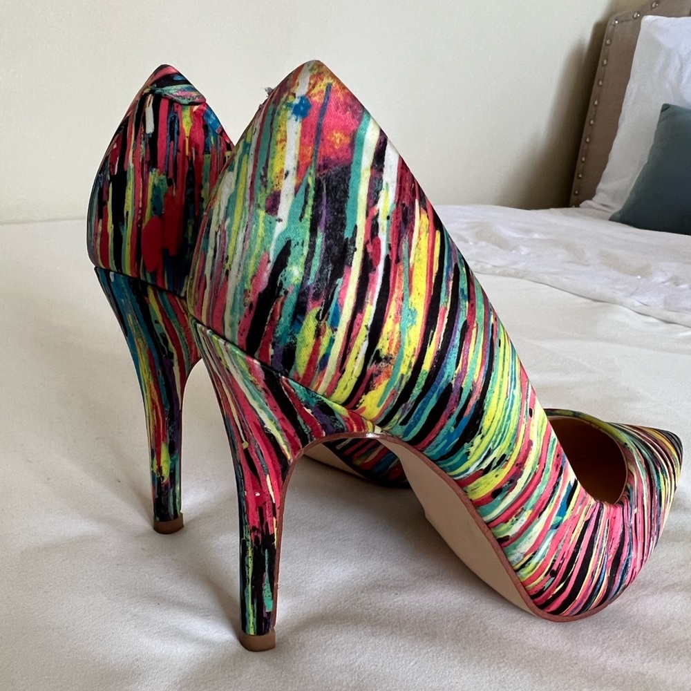 Multi Colored Pumps - Picture 3 of 6
